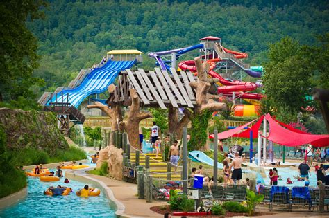 A Day of Fun in the Sun: A Review of Magic Springs' Water Attractions